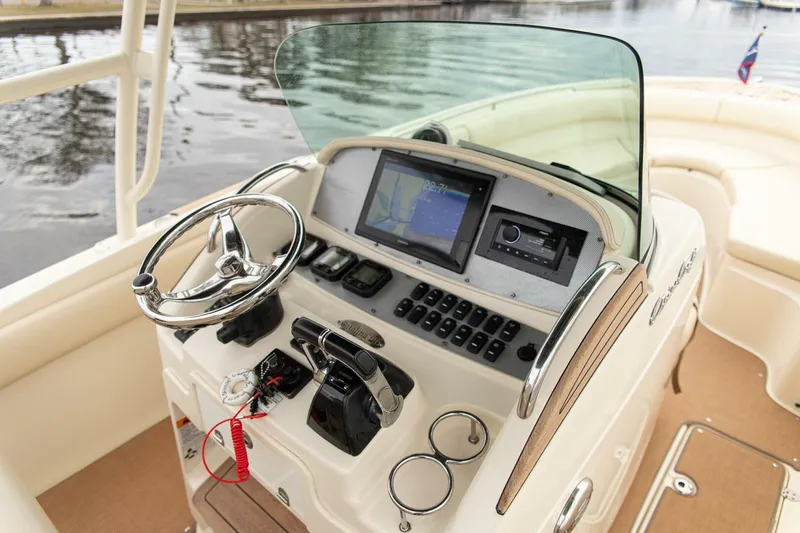 Slide: The Image of Chris-Craft 2016 - 16