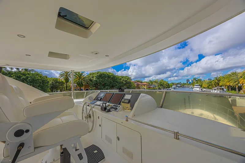 Slide: The Image of Ocean Alexander 74 Motoryacht 2010 - 15