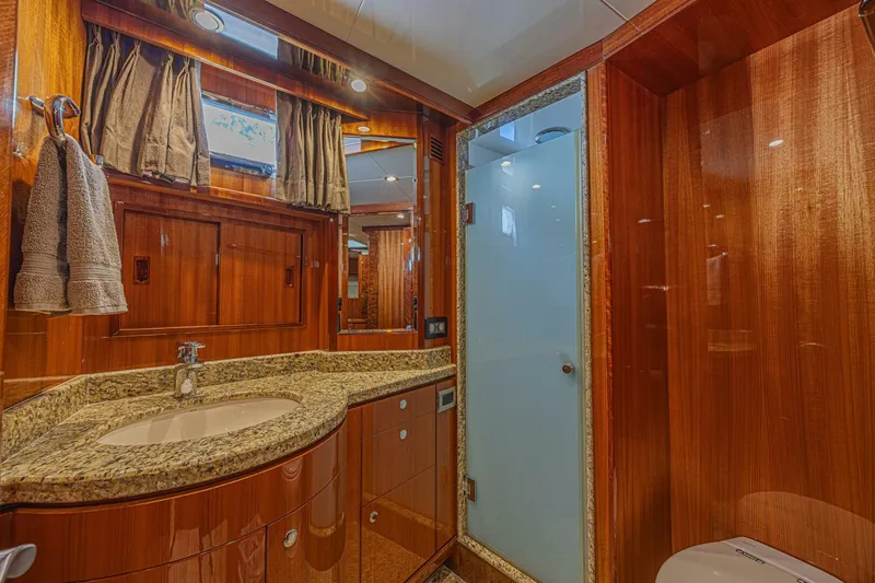 Slide: The Image of Ocean Alexander 74 Motoryacht 2010 - 45