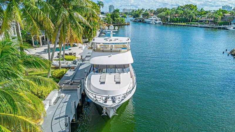 Slide: The Image of Ocean Alexander 74 Motoryacht 2010 - 7