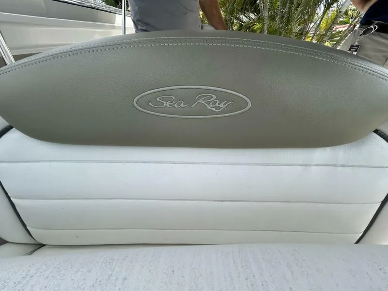 Slide: The Image of Sea Ray 240 Sundancer 2007 - 12
