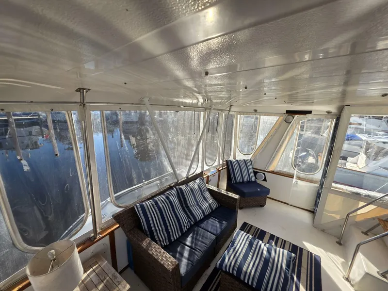 Slide: The Image of Sea Ray 415 1988 - 10