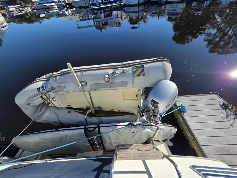 Slide: The Image of Sea Ray 415 1988 - 11