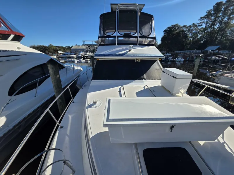Slide: The Image of Sea Ray 415 1988 - 17