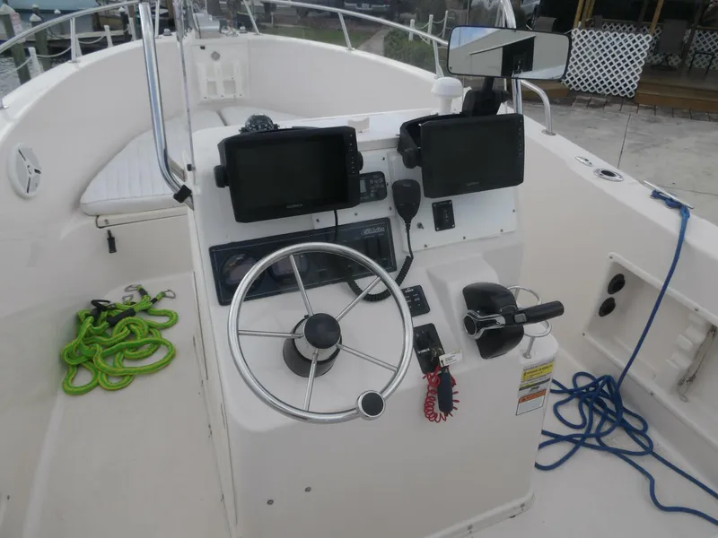 Slide: The Image of Cobia 210 CC 2006 - 20