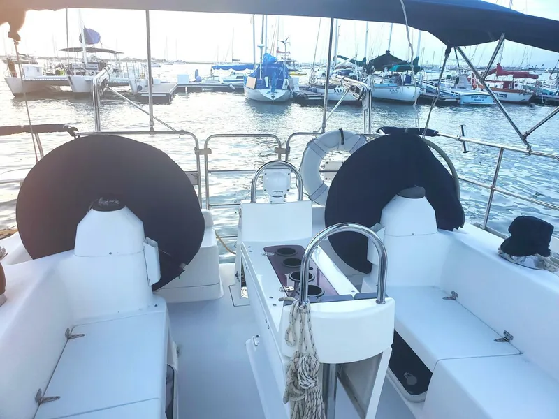Slide: The Image of Catalina 400 MK II 2007 - 11