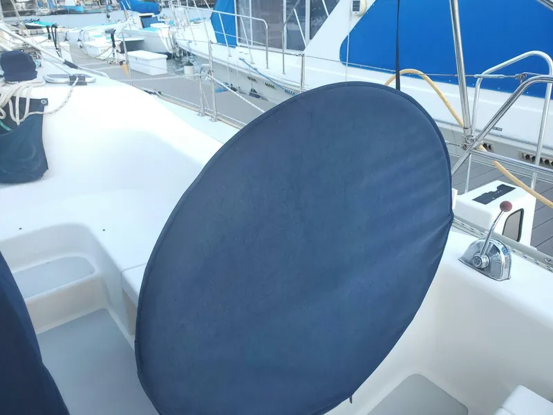 Slide: The Image of Catalina 400 MK II 2007 - 14