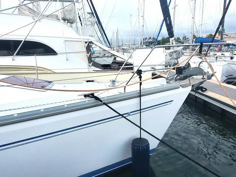 Slide: The Image of Catalina 400 MK II 2007 - 5