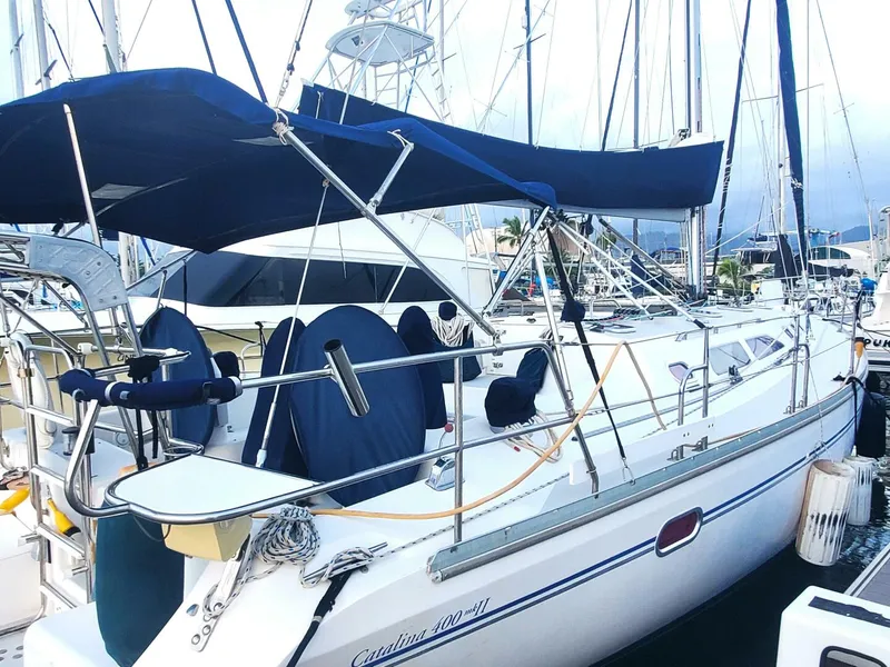 Slide: The Image of Catalina 400 MK II 2007 - 8