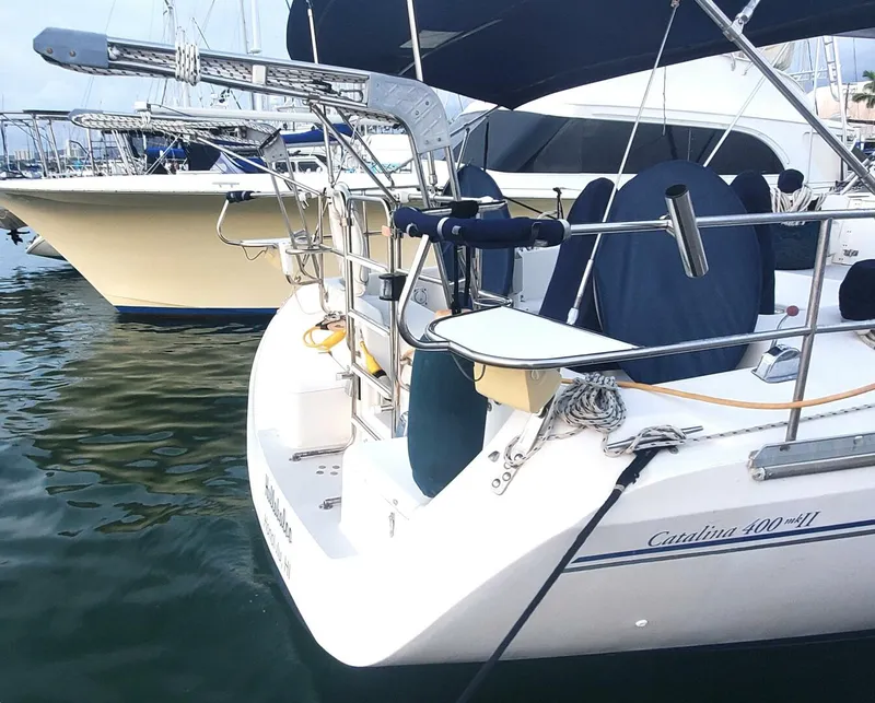 Slide: The Image of Catalina 400 MK II 2007 - 9