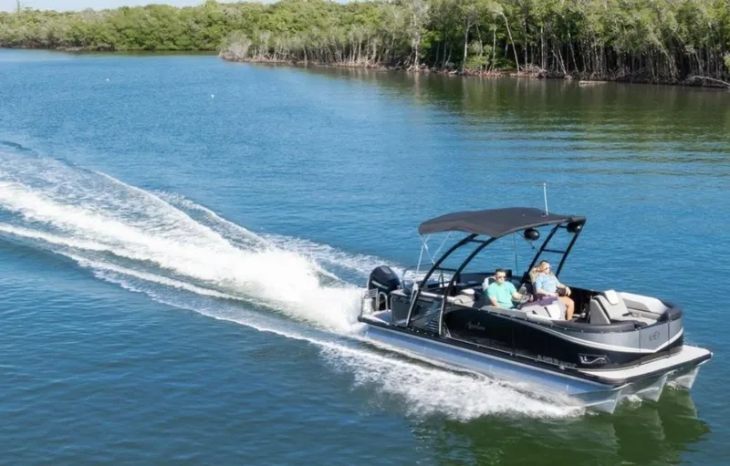 Slide: The Image of Avalon LSZ Quad Lounger 24 2021 - 16