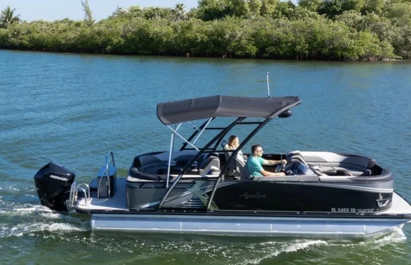 Slide: The Image of Avalon LSZ Quad Lounger 24 2021 - 2