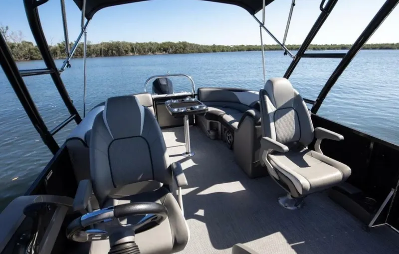 Slide: The Image of Avalon LSZ Quad Lounger 24 2021 - 5