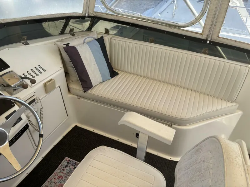 Slide: The Image of Ocean 44 Motoryacht 1993 - 30