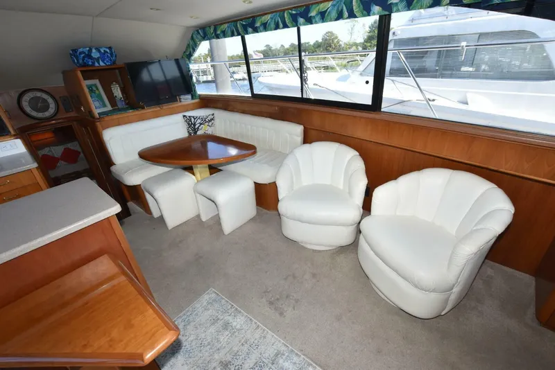Slide: The Image of Ocean 44 Motoryacht 1993 - 39