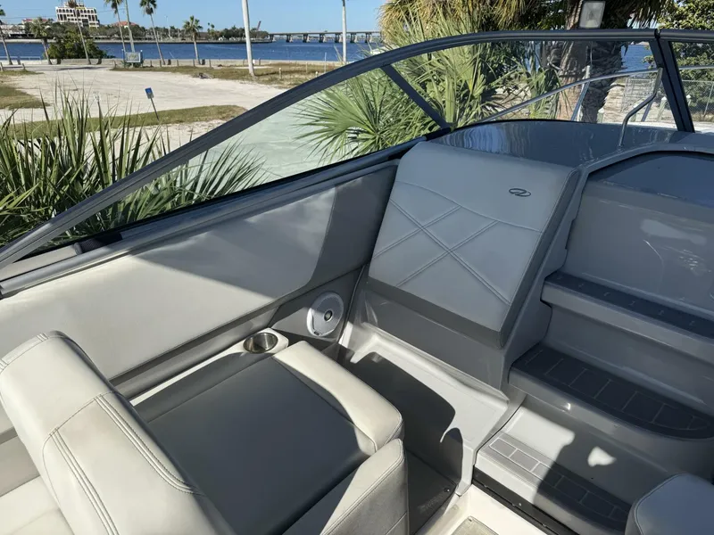 Slide: The Image of Regal 26 XO 2021 - 15