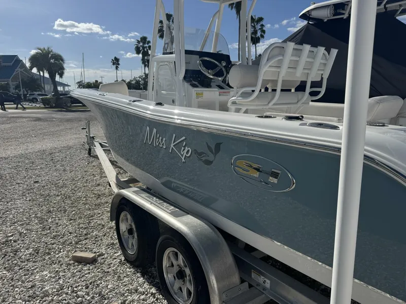 Slide: The Image of Sea Hunt Ultra 219 2021 - 8