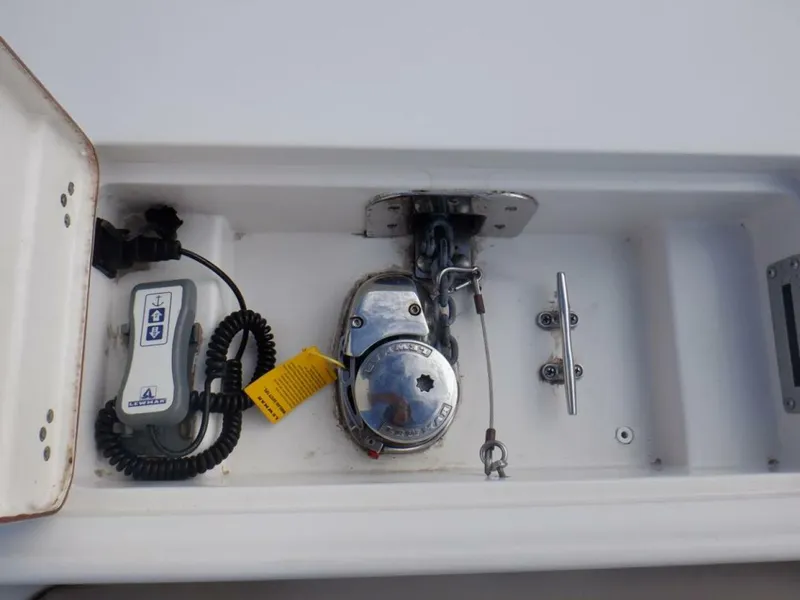 Slide: The Image of Sailfish 290 CC 2017 - 17