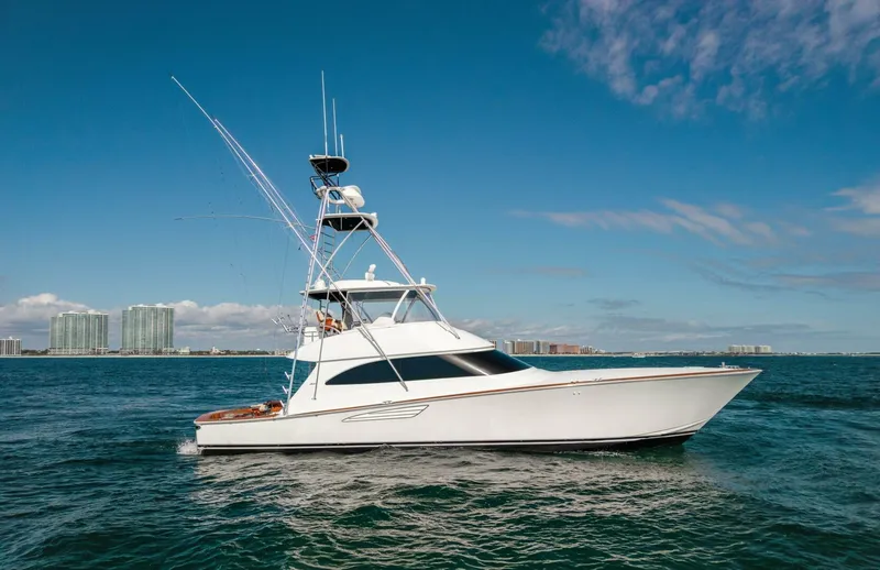 The Image of Viking 62 Convertible 2020 - 0