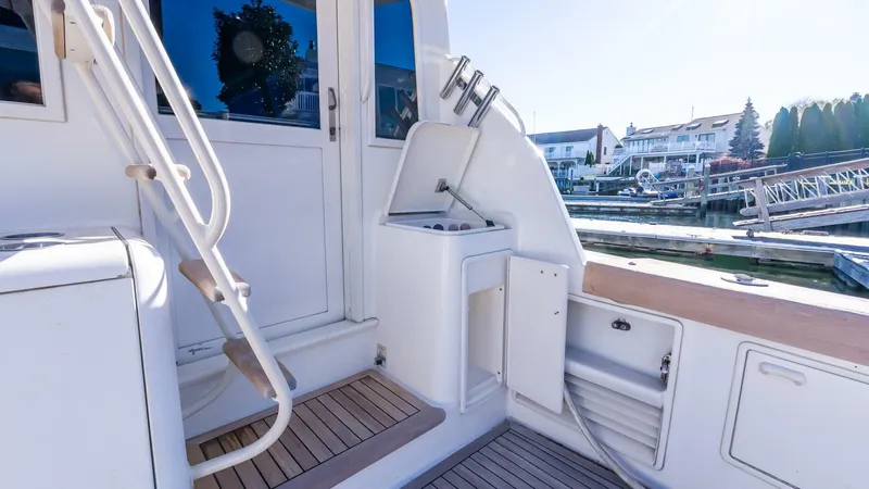 Slide: The Image of Ocean 48 Super Sport 1998 - 14