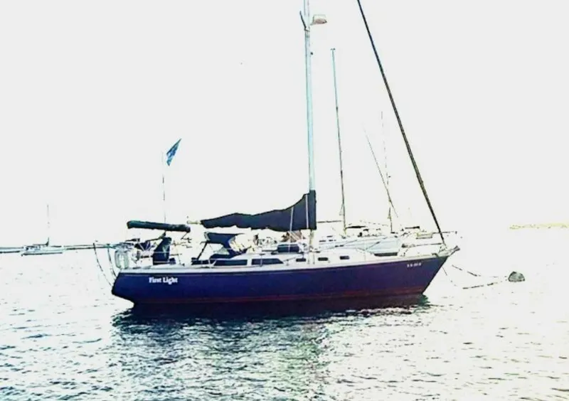 Slide: The Image of Catalina 34 MkII 1992 - 3