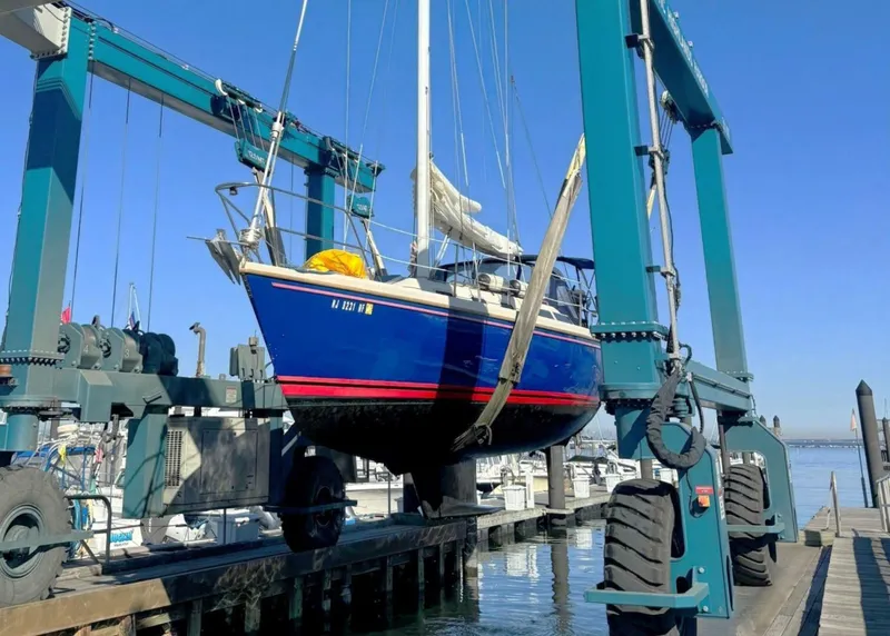 Slide: The Image of Catalina 34 MkII 1992 - 4