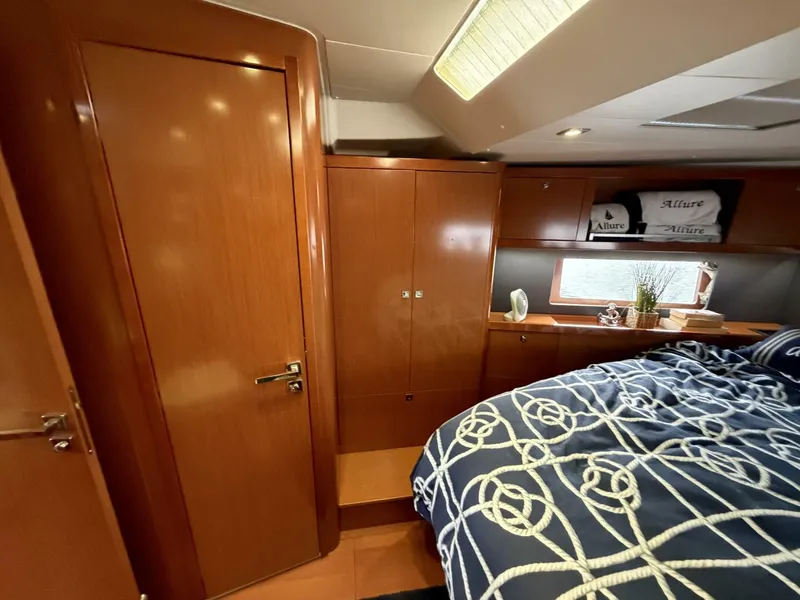 Slide: The Image of Beneteau Oceanis 55 2014 - 14