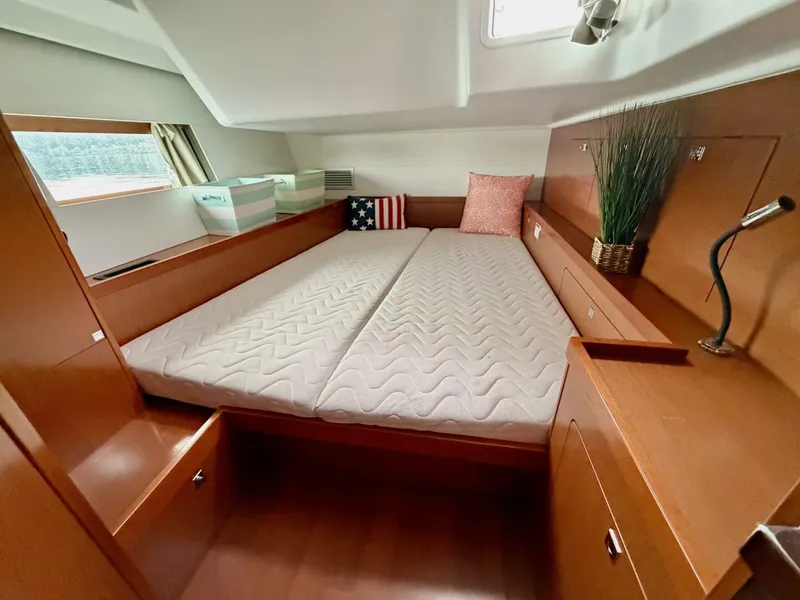 Slide: The Image of Beneteau Oceanis 55 2014 - 20