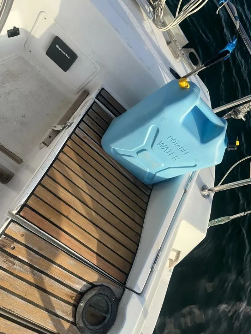 Slide: The Image of Beneteau First 38.5 1984 - 20