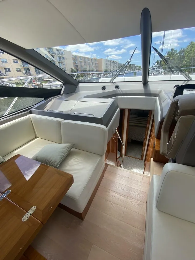 Slide: The Image of Sunseeker 52 Manhattan 2017 - 19