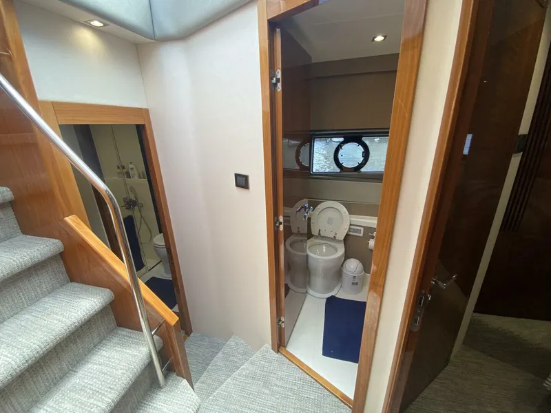 Slide: The Image of Sunseeker 52 Manhattan 2017 - 20