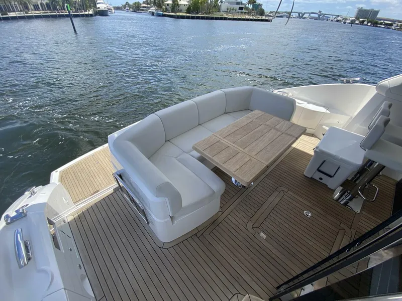 Slide: The Image of Sunseeker 52 Manhattan 2017 - 9