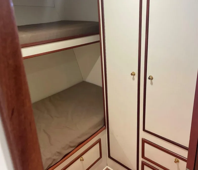 Slide: The Image of Custom Carolina Lydia 57 Sportfish 2001 - 14