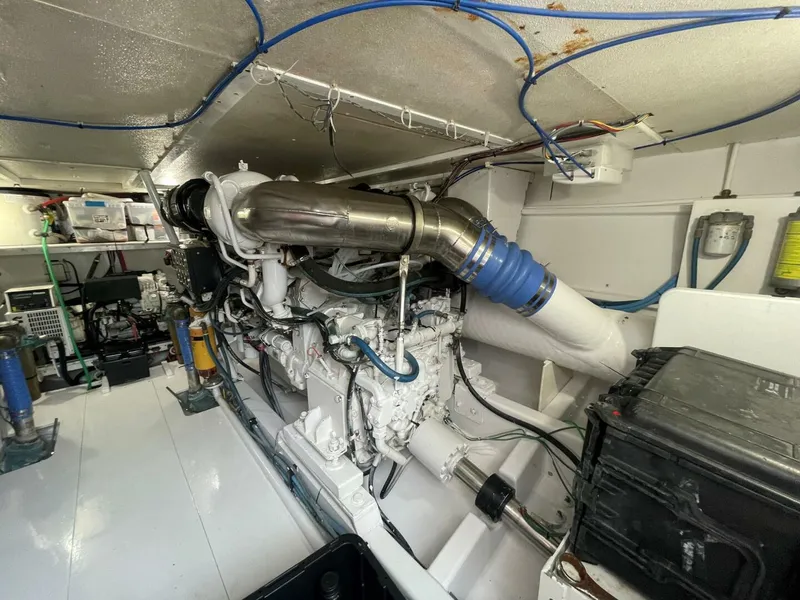 Slide: The Image of Custom Carolina Lydia 57 Sportfish 2001 - 47