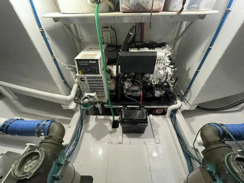 Slide: The Image of Custom Carolina Lydia 57 Sportfish 2001 - 48