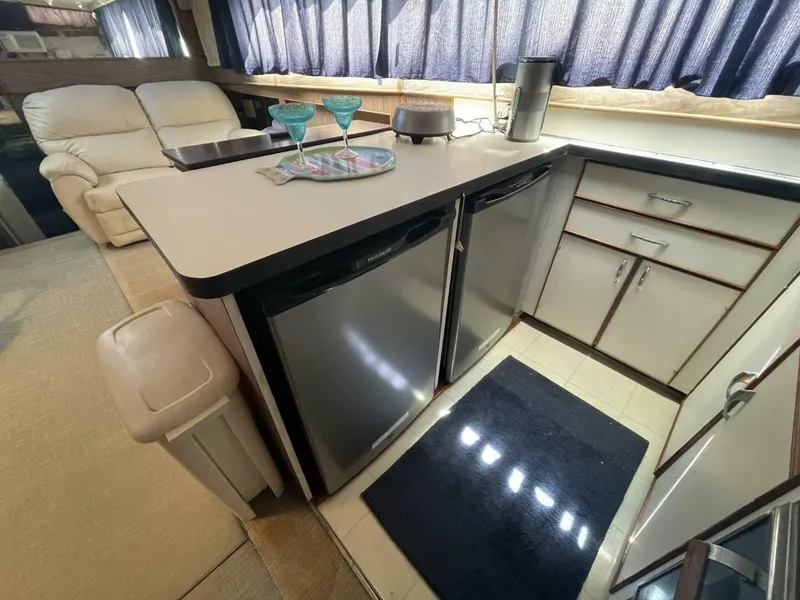 Slide: The Image of Chris-Craft 47 Commander 1969 - 11