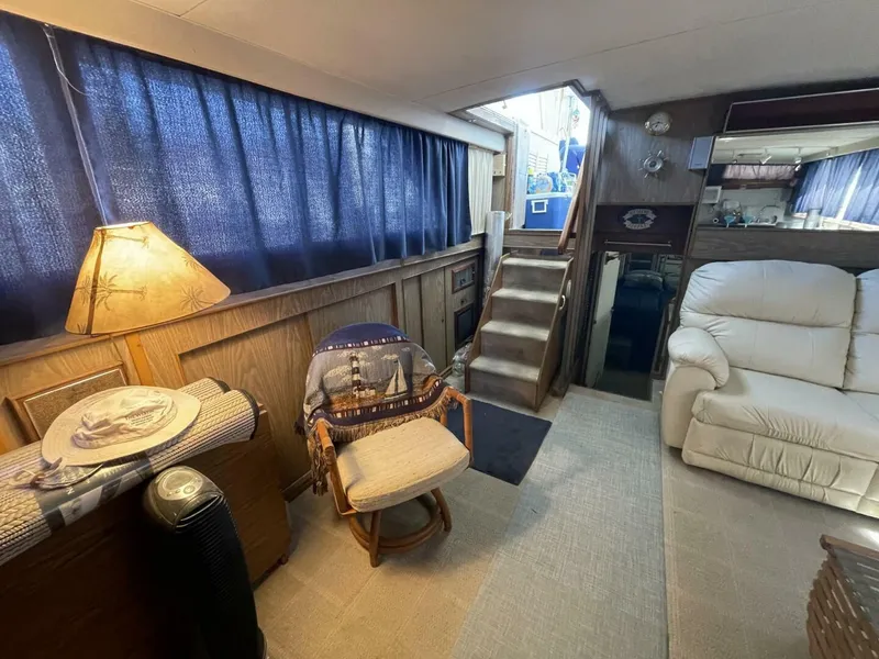Slide: The Image of Chris-Craft 47 Commander 1969 - 9