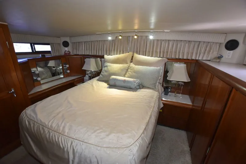 Slide: The Image of Californian 45 Motoryacht 1990 - 15