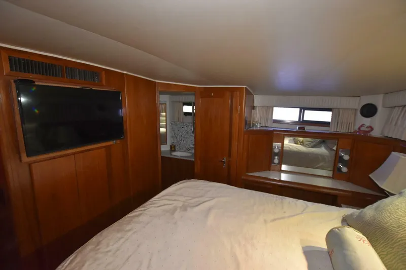 Slide: The Image of Californian 45 Motoryacht 1990 - 17