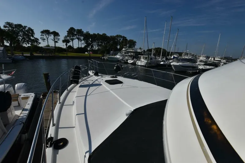 Slide: The Image of Californian 45 Motoryacht 1990 - 2