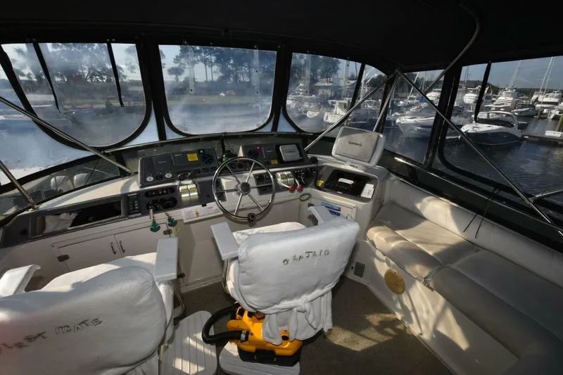 Slide: The Image of Californian 45 Motoryacht 1990 - 38