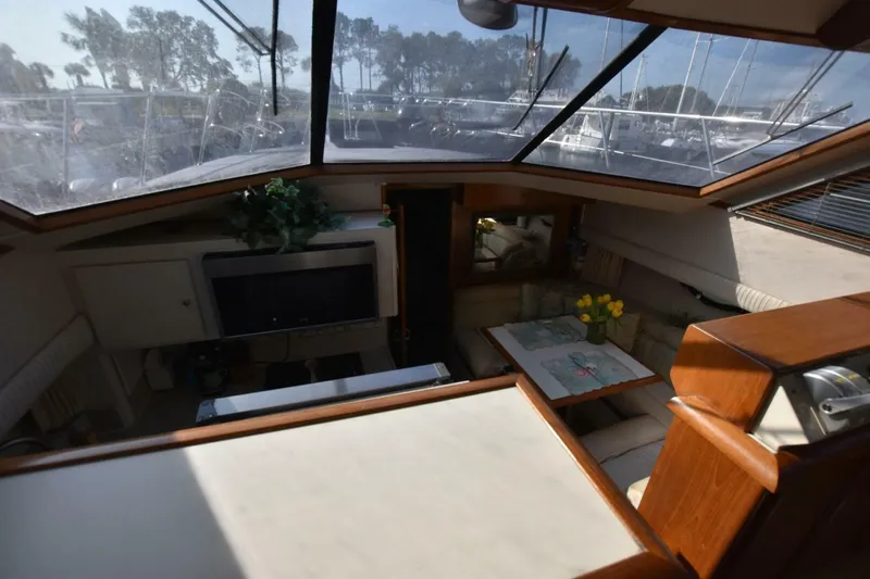 Slide: The Image of Californian 45 Motoryacht 1990 - 4