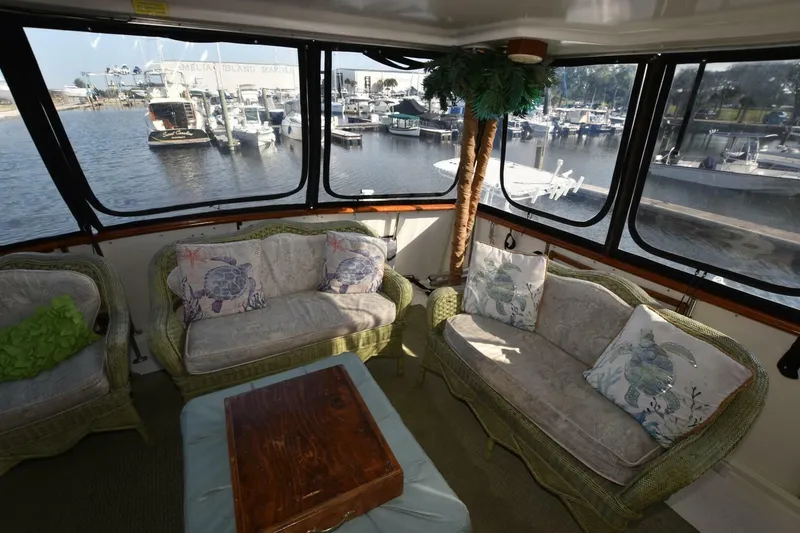 Slide: The Image of Californian 45 Motoryacht 1990 - 42