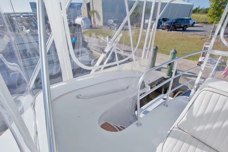 Slide: The Image of Luhrs 36 Convertible 1998 - 23