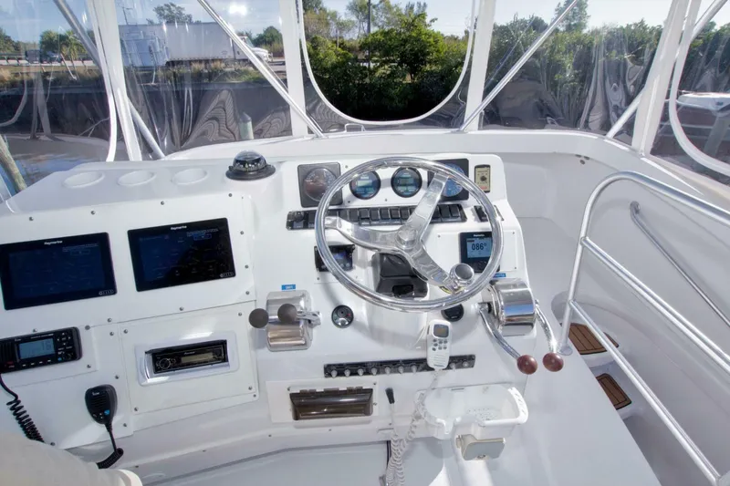 Slide: The Image of Luhrs 36 Convertible 1998 - 27