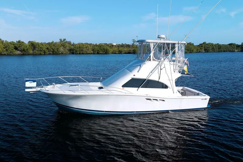 Slide: The Image of Luhrs 36 Convertible 1998 - 4