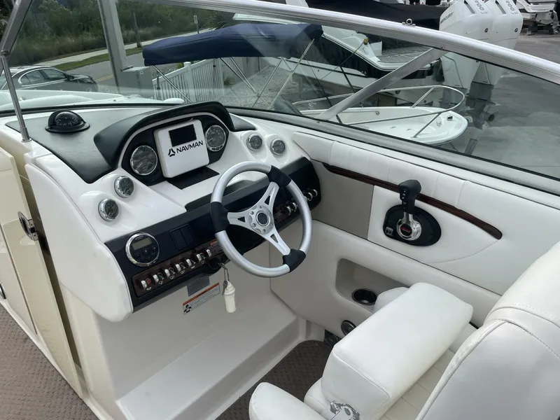 Slide: The Image of Sea Ray 270 SLX 2008 - 11