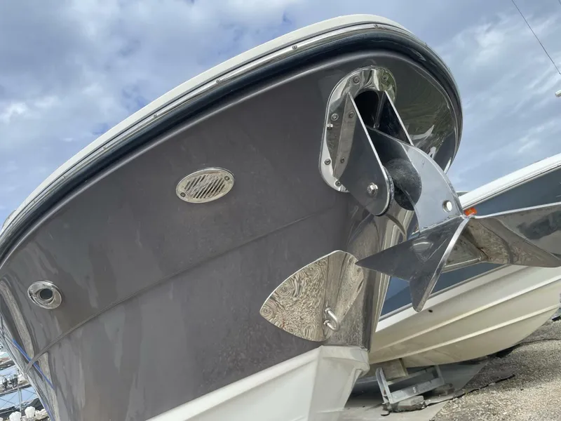 Slide: The Image of Sea Ray 270 SLX 2008 - 6
