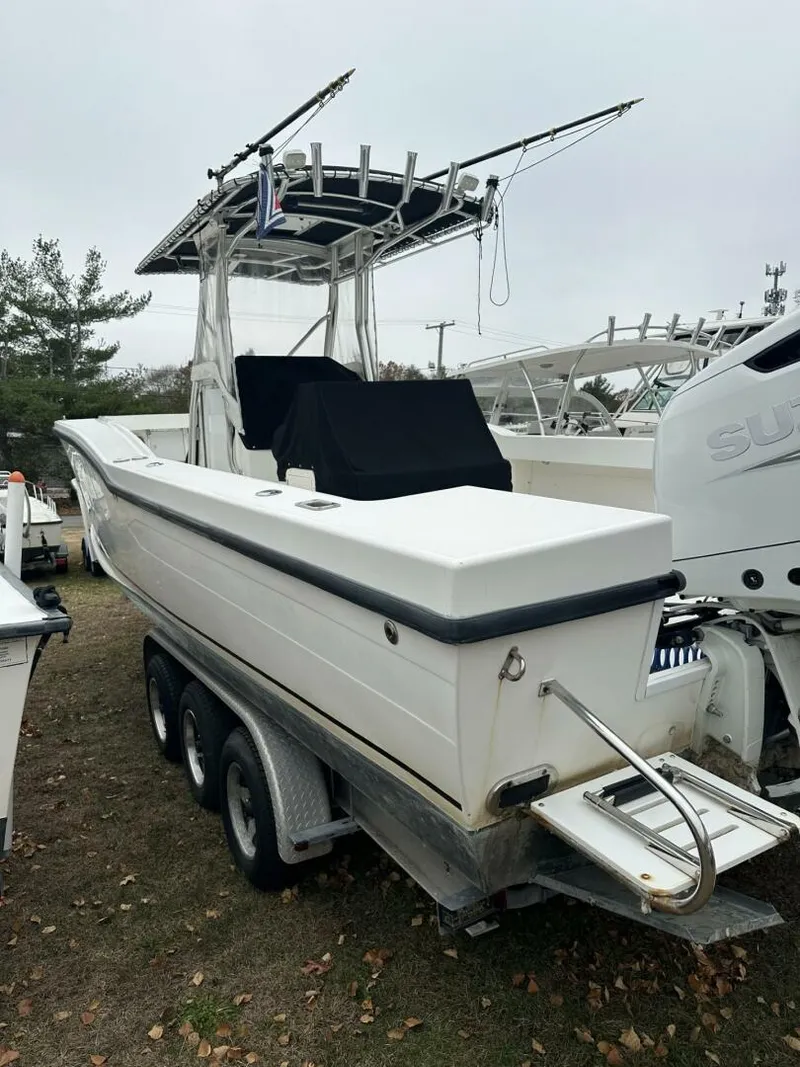 Slide: The Image of Ocean Master 31 Center Console 2004 - 2