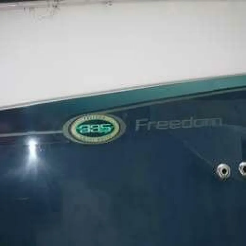 Slide: The Image of Grady-White 335 Freedom 2014 - 16